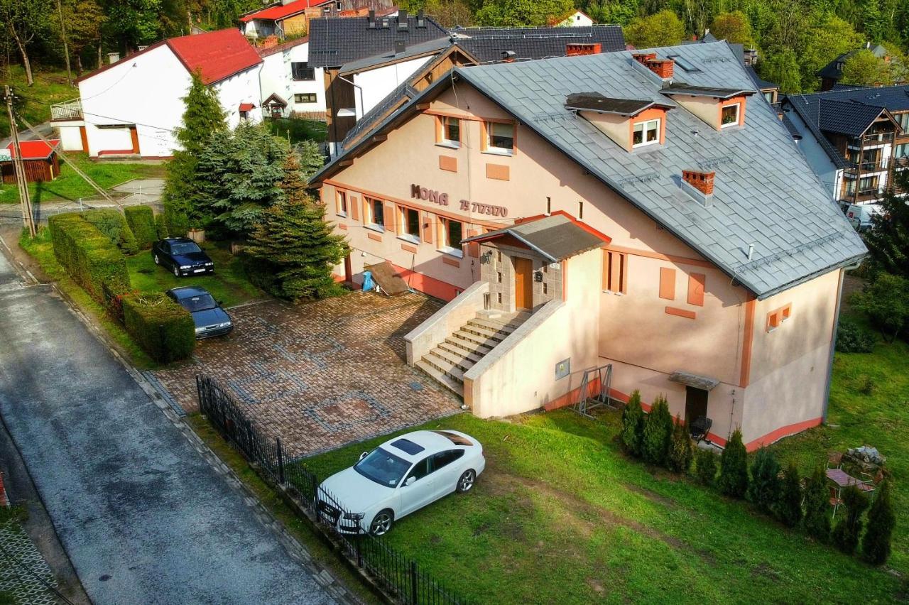Willa Mona Bed & Breakfast Szklarska Poręba Exterior foto